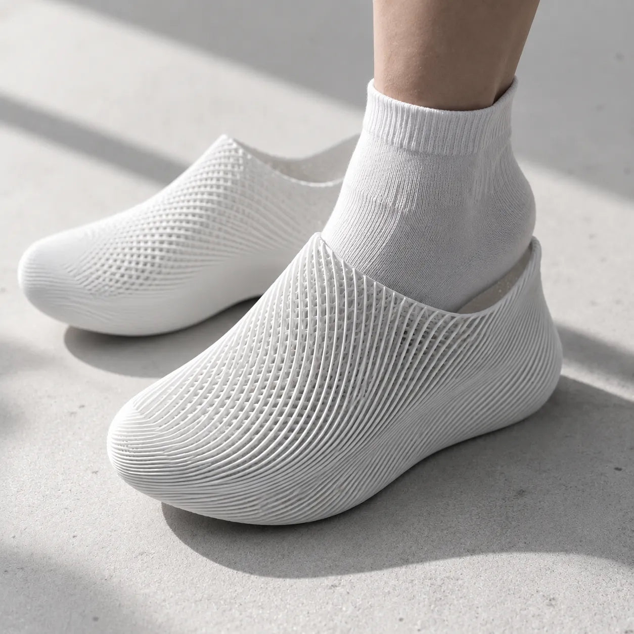 EXTRALOGIA FORM01 - showing full 3D printed upper and sole