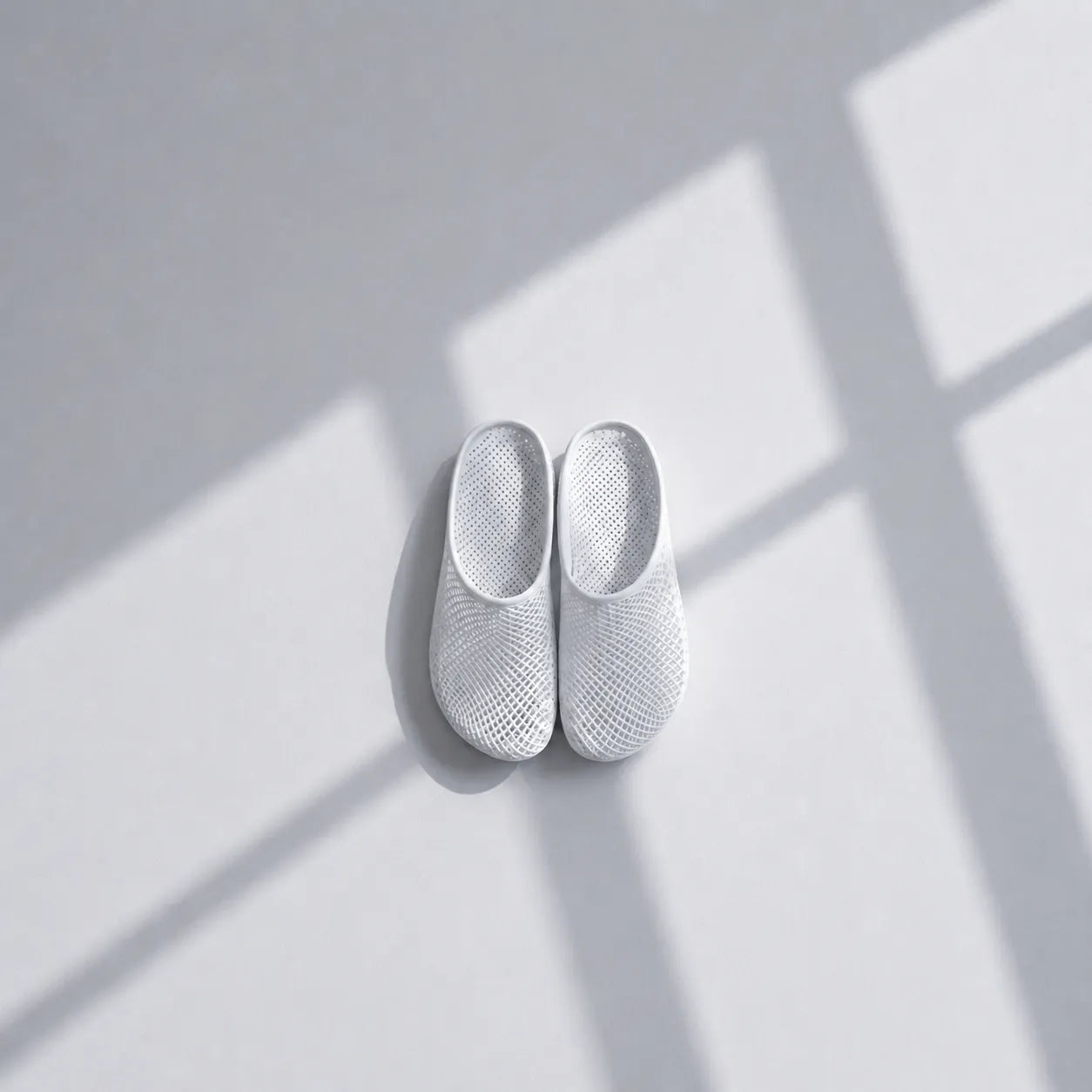 TRANSIT 01 3D printed mule — open lattice upper and platform sole