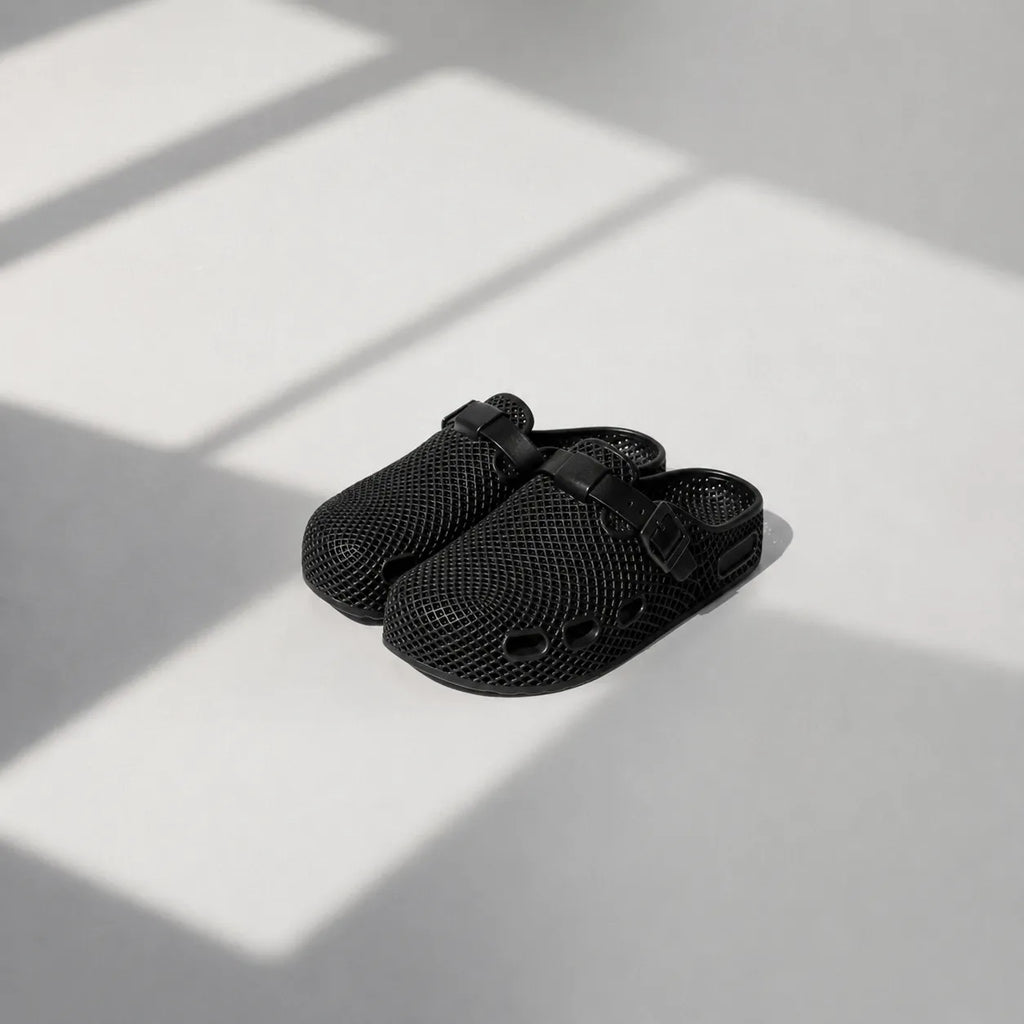 TRANSIT 02 3D printed clog — lattice upper, buckle strap, and contoured sole